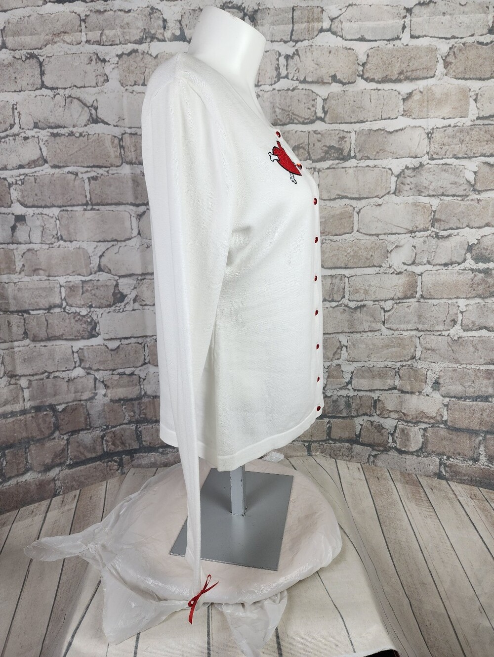 Sourpuss White Cardigan with Red Heart-and-Bones Embroidery - Picture 5 of 15